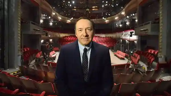 凯文·史派西深陷新指控漩涡，好莱坞再掀风暴