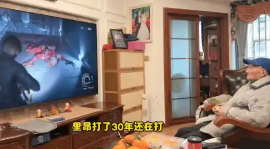 91岁游戏爷爷手绘秘籍硬核通关《生化危机9》，震撼全球玩家！