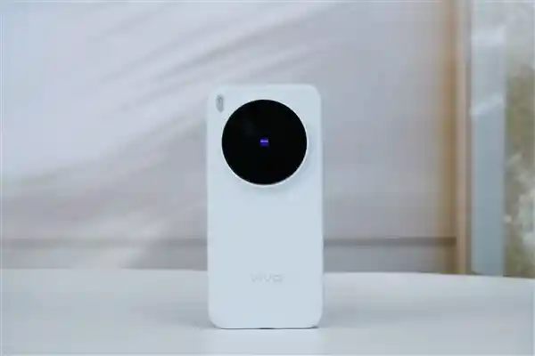 vivo X500系列震撼登场！全球首搭天玑9600 Pro，预约狂潮破23万——性能旗舰新纪元即刻开启